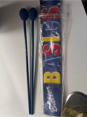 Mike Balter Basics Birch Marimba Mallets Medium Blue Yarn & Vic Firth BB2 Drum